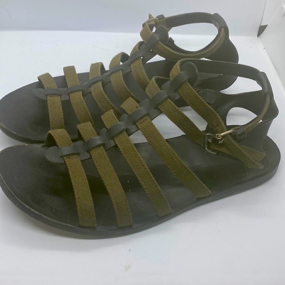 BALENCIAGA - Picture 1 of 3